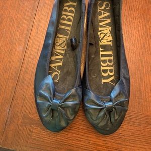 Sam & Libby black flats